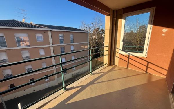 Appartement à louer    3 pièces • 72 m2 Mâcon