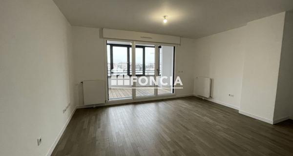 Location Appartement 3 pièces 58.81 m² - Courbevoie 92400