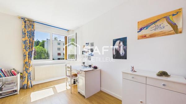 GARCHES - Buzenval appartement 7 pièces 151m2