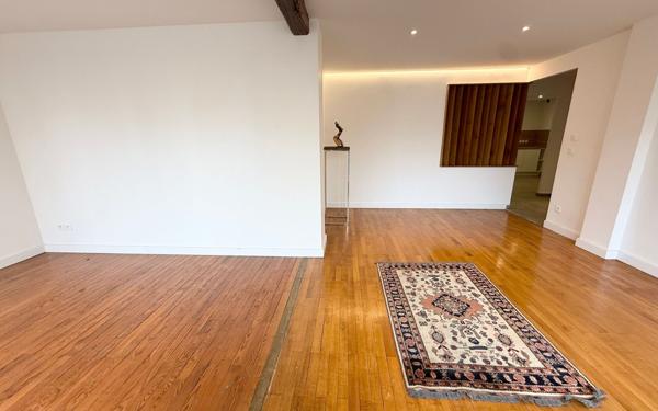Appartement à vendre    3 pièces •  Aix-les-Bains