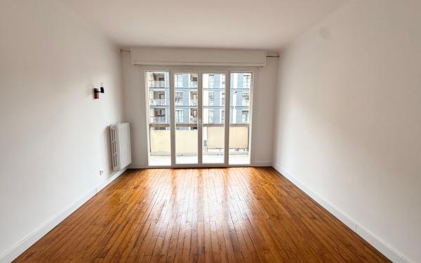 Appartement à vendre    3 pièces •  Aix-les-Bains