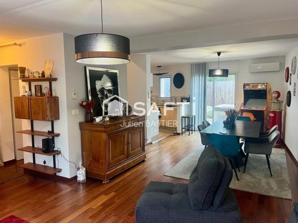 Eysines / Caudéran – Maison d'environ 127m2 avec 4 chambres, 2 extérieurs, parking