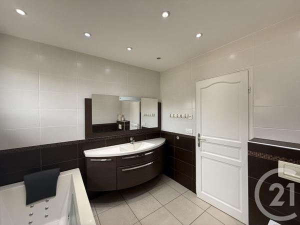 Maison à vendre  5 pièces - 168 m2 ECHIROLLES - 38