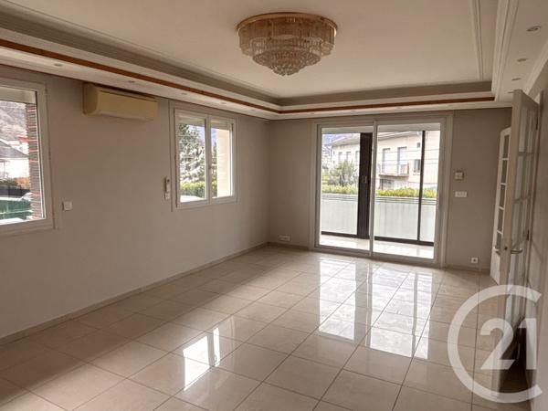 Maison à vendre  5 pièces - 168 m2 ECHIROLLES - 38
