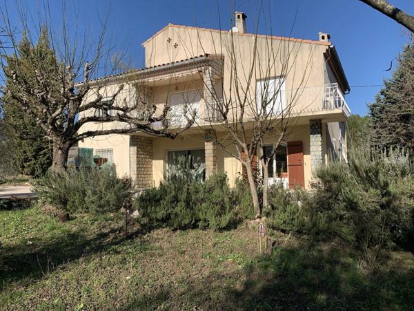 Location Maison 4 pièces 90 m2 à Pourrières