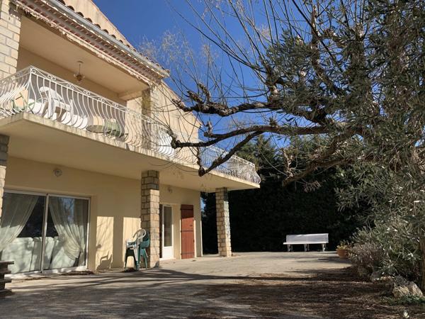 Location Maison 4 pièces 90 m2 à Pourrières