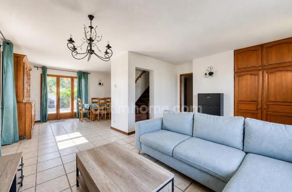 Maison familiale, 6 pièces aux beaux volumes et au fort potentiel à Pessac (33)