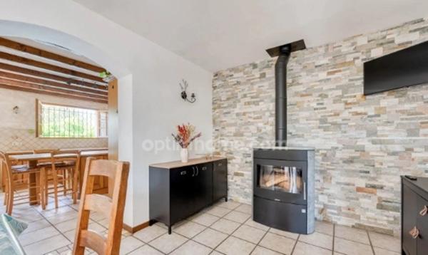 Maison familiale, 6 pièces aux beaux volumes et au fort potentiel à Pessac (33)