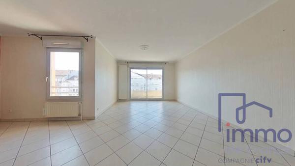 Appartement 5 pièces                                        - 42000 Saint-Étienne Réf : 2972-CIFVFOREZVELAY