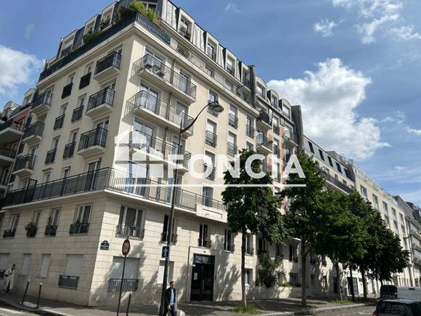 À vendre Studio 28 m² - Paris 75019