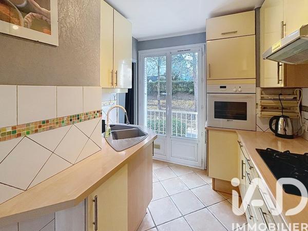 Appartement à vendre 4 pièces 67 m² Hyères