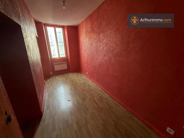 Location Appartement 3 pièces 70 m2 à Lavelanet