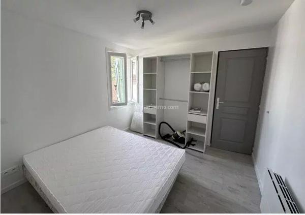 Location Appartement 2 pièces 24 m2 à Carmaux
