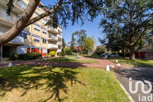 Appartement à vendre 3 pièces 74 m² Le Plessis-Robinson
