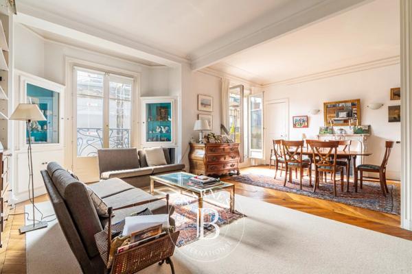 Paris 16ème, Appartement 3 Chambres -  112 m² à vendre