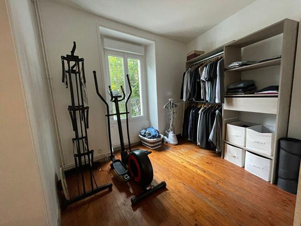 A LOUER - AVENUE PASTEUR MAISON NON MEUBLEE DISPO A PARTIR DU 1er JANVIER 2026