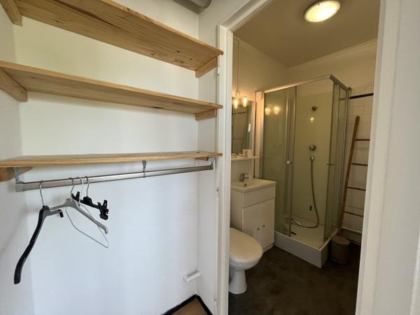 Appartement à vendre 77 420 € Bourges 1 pièce 27 m² DPE D