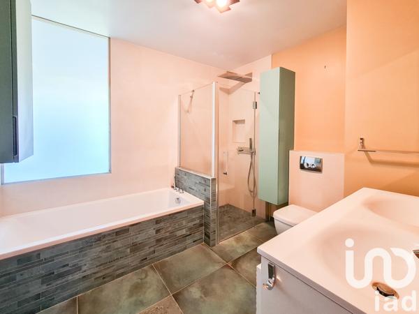 Maison à vendre 9 pièces 234 m² Annecy-le-Vieux