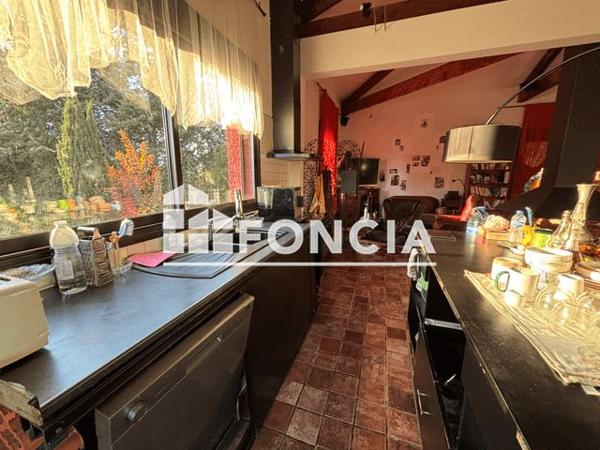 À vendre Maison 5 pièces 240 m² - Lunel 34400