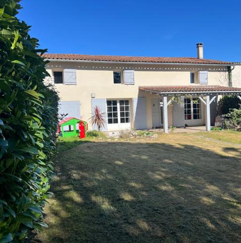 Maison à vendre 7 pièces MESCHERS SUR GIRONDE (17)