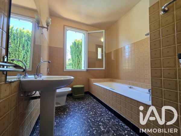 Maison à vendre 6 pièces 151 m² Saint-Laurent-les-Tours