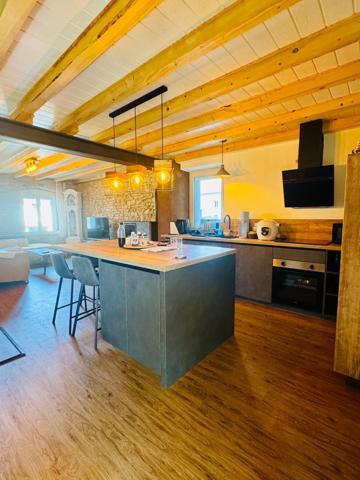 Maison semi mitoyenne de village