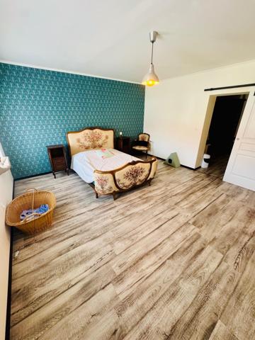 Maison semi mitoyenne de village