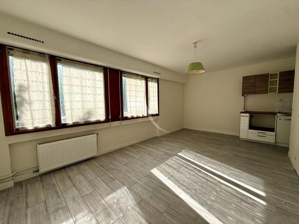 VILLEMOMBLE, Studio de 27,6 m2