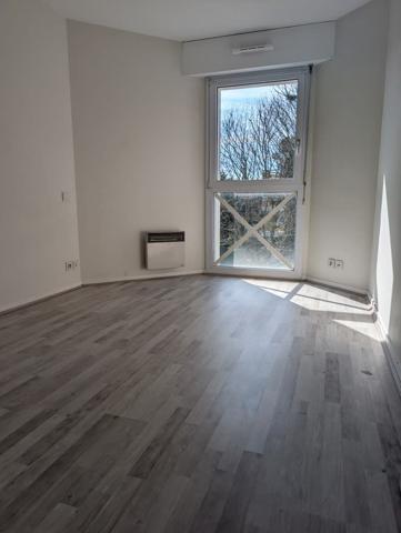 Appartement type 2 + parking + cave