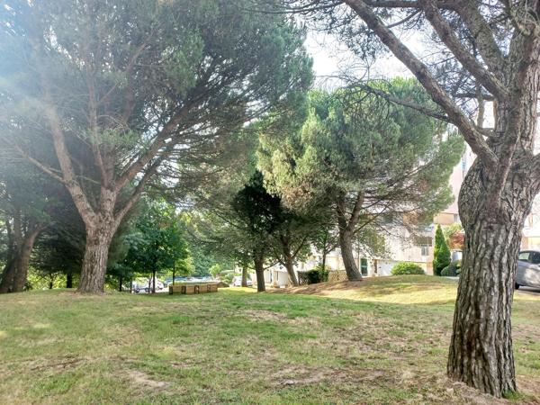 Appartement type 2 + parking + cave
