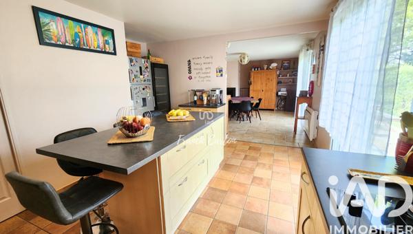 Maison à vendre 6 pièces 140 m² Saint-Arnoult-en-Yvelines