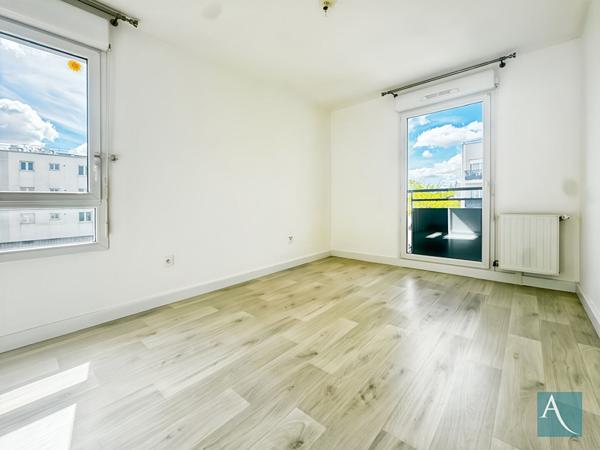 Appartement Arpajon 2 pièce(s) 40.86 m2 - 10 min à pied de la gare