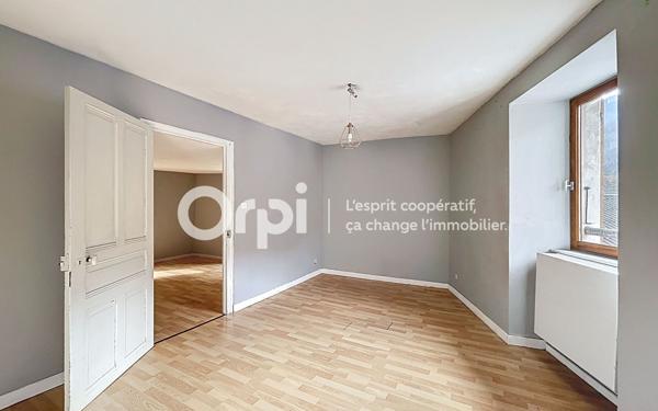Maison à vendre    5 pièces • 156,19 m2 Feissons-sur-Isère