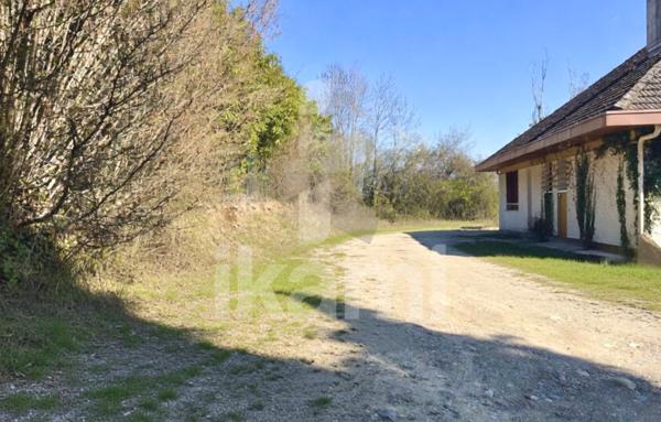 Terrain à Batir de 1 050 m²