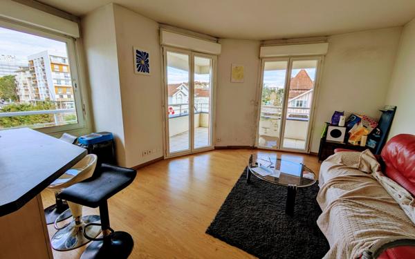 Appartement à vendre    3 pièces • 59 m2 Pau