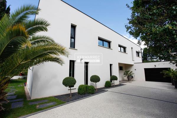 Maison 7 pièces – 230 m² environ à Rennes (ref : 32781)