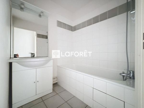 Location appartement Sainte-Menehould - 2 pièce(s) - 50 m² - 450 €/mois