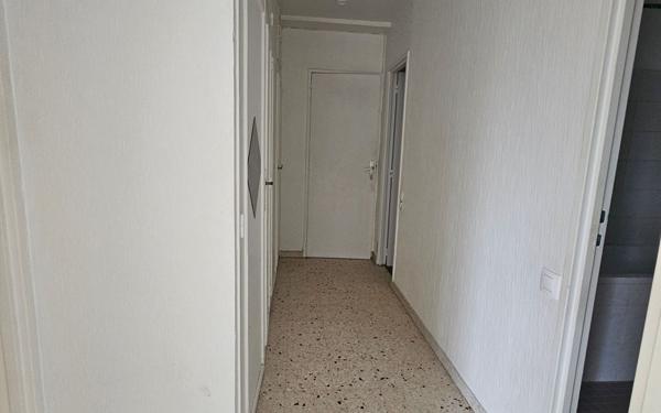 Appartement à vendre    3 pièces • 73 m2 Montpellier