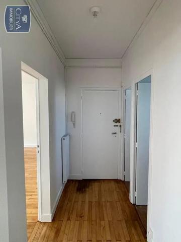 Appartement à louer 2 pièces 65.53m²