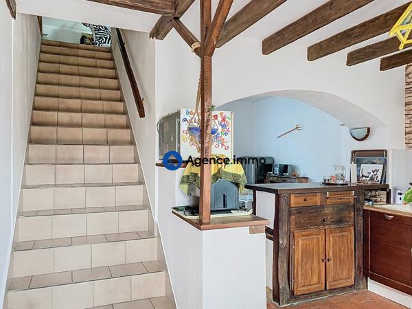 À vendre - Maison mitoyenne 1 côté, 5 pièces située à Souvigné (37330)
