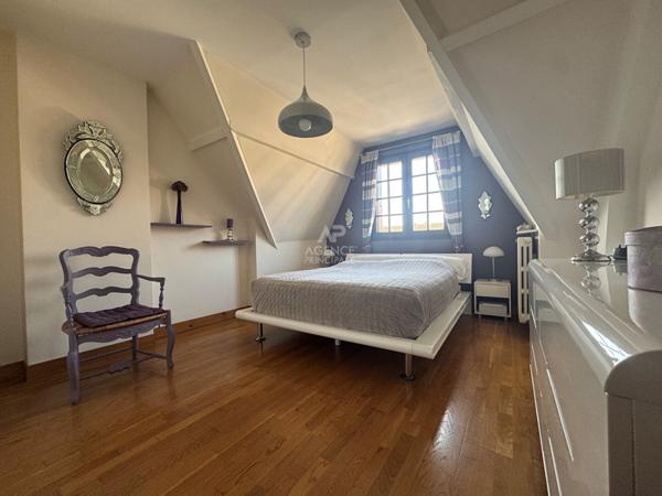 Maison 6 pièces à vendre à Conflans Sainte Honorine - Réf 7520 €479 900 ** - Référence 7639