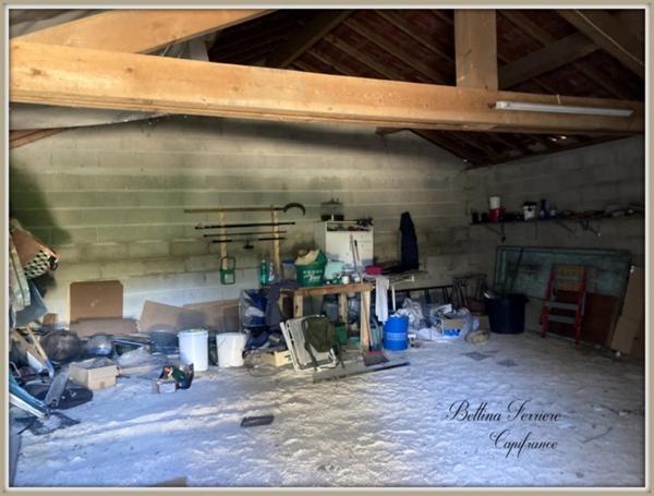 Maison en pierre à rafraîchir