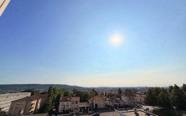 Appartement à vendre    3 pièces • 76 m2 Nancy