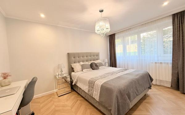 Appartement à vendre    3 pièces • 76 m2 Nancy