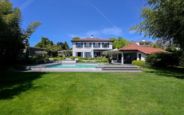 St Cyr au Mont d'Or - Maison familiale - Prestations haut de gamme