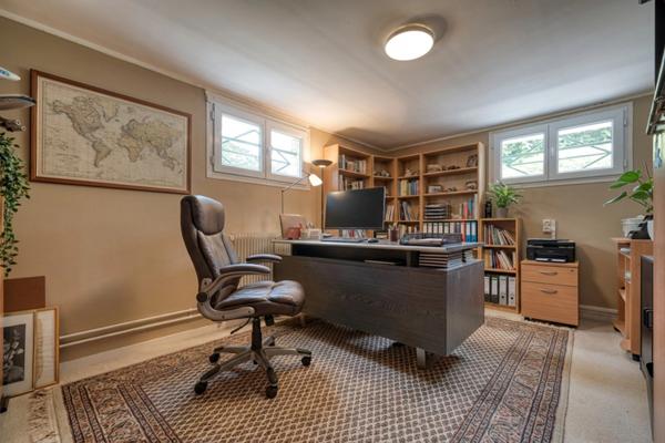 Maison à vendre 8 pièces SAINT LAMBERT DES BOIS (78)