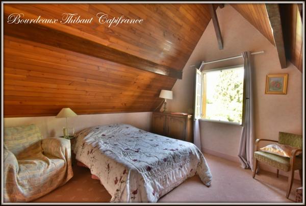 Maison à vendre Longpont-sur-Orge – Maison individuelle de 149 m² avec vie de plain-pied, dépendance, sous-sol et jardin