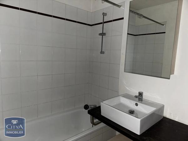 Appartement à louer 4 pièces 85.58m² Lyon 3e Arrondissement (69003)