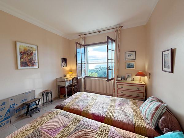 Maison Carqueiranne 6 pièce(s) 155.47 m2 - CARQUEIRANNE Vue Mer Panoramique