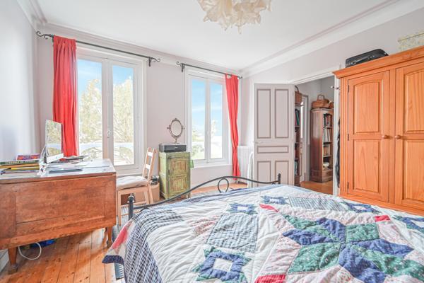 Le Raincy (93340) Découvrez cette Maison Familiale du 19e Siècle au Raincy : Tradition et Modernité !